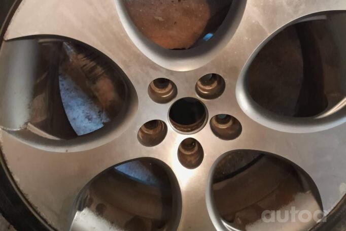 Kita, lengvojo lydinio