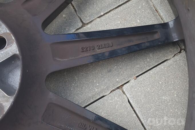 Vossen, lengvojo lydinio