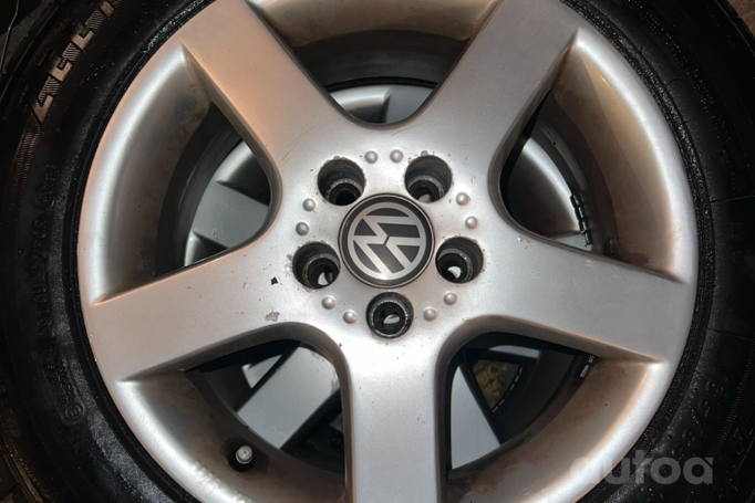 Kita, lengvojo lydinio