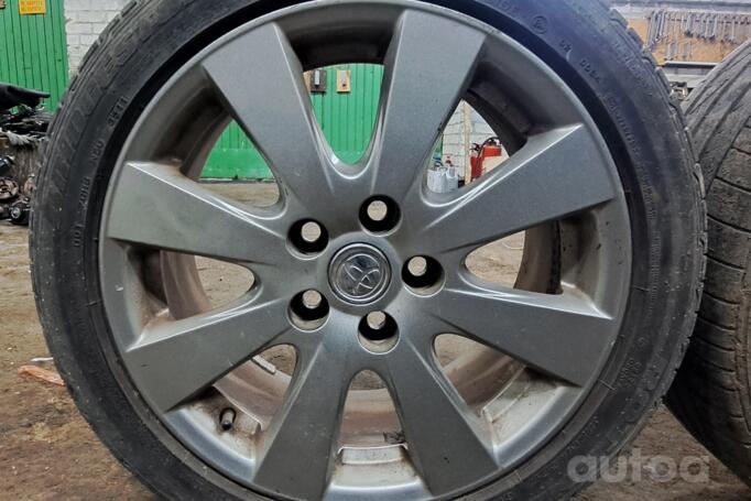 Toyota, lengvojo lydinio