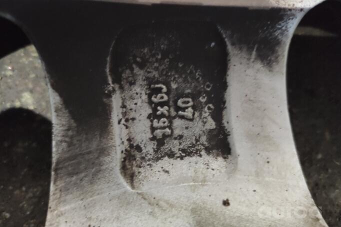 Nissan, lengvojo lydinio