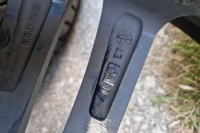 Kita, lengvojo lydinio