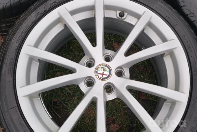 Kita, lengvojo lydinio