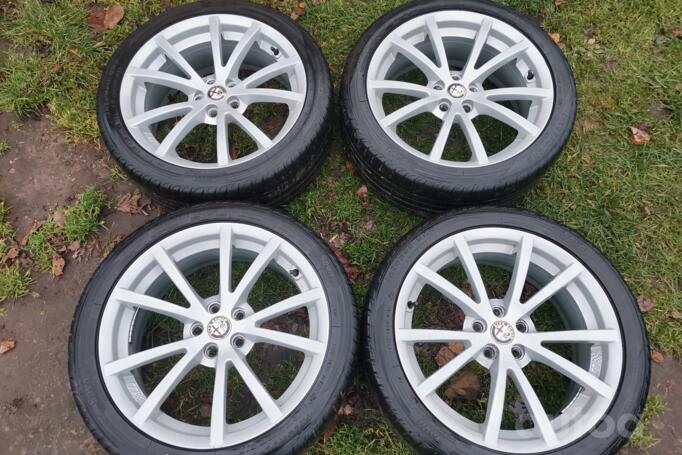 Kita, lengvojo lydinio