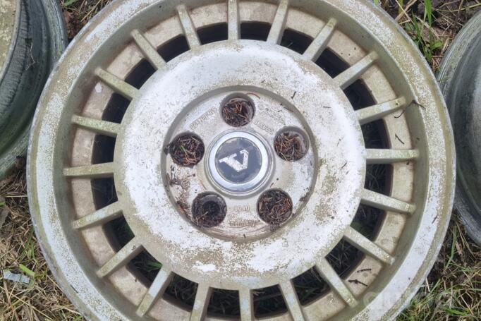 Volvo, lengvojo lydinio