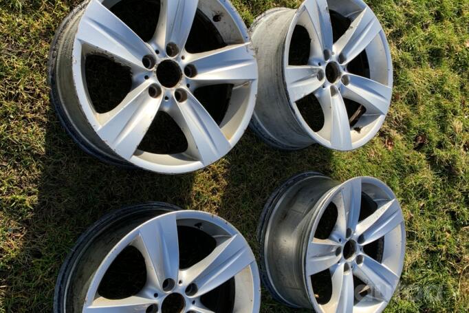 Italy, lengvojo lydinio