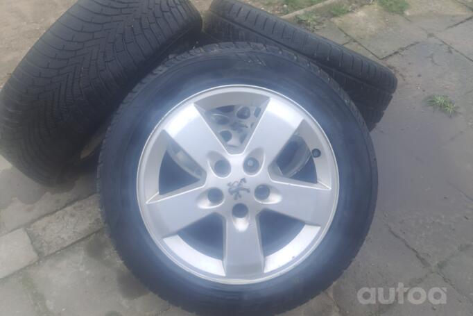 Peugeot, lengvojo lydinio