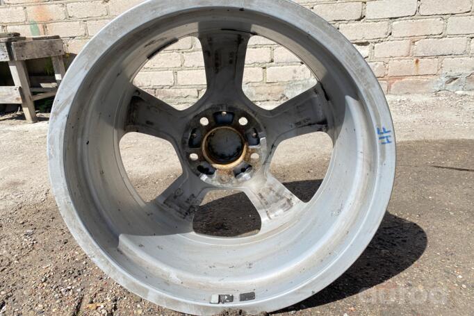 Bmw, lengvojo lydinio