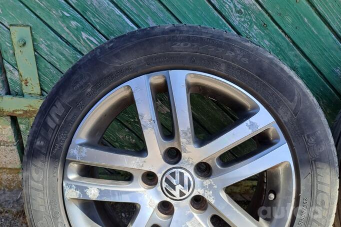 Kita, lengvojo lydinio