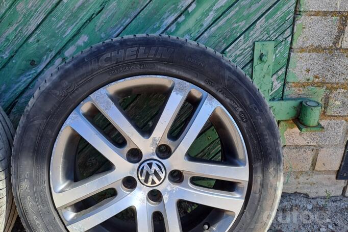 Kita, lengvojo lydinio