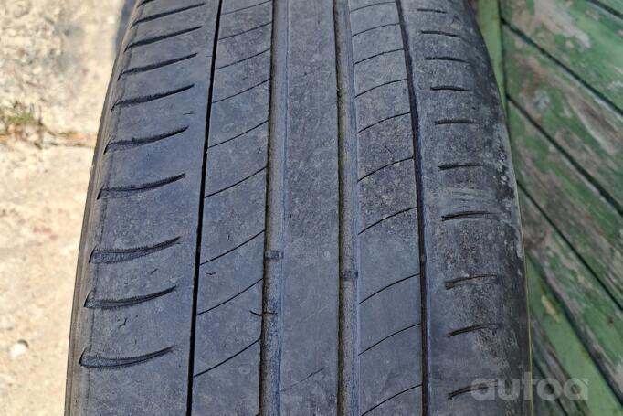 Kita, lengvojo lydinio