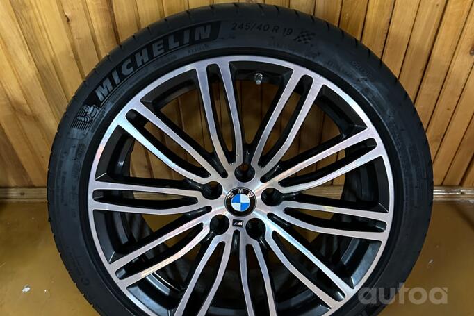 Kita, lengvojo lydinio