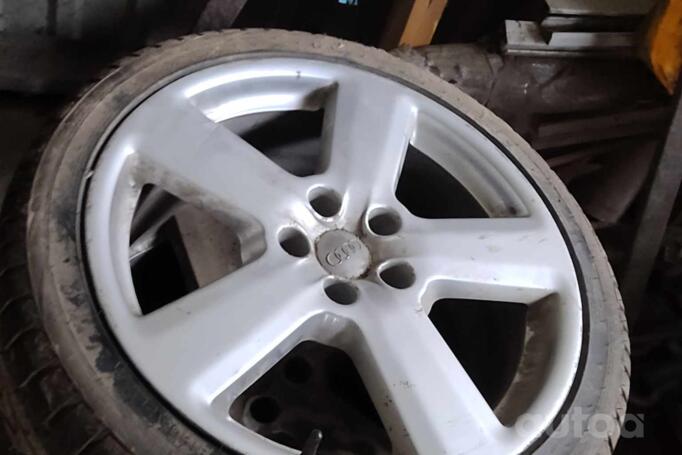 Kita, lengvojo lydinio