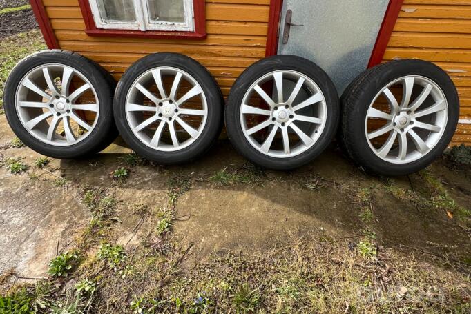 Kita, lengvojo lydinio