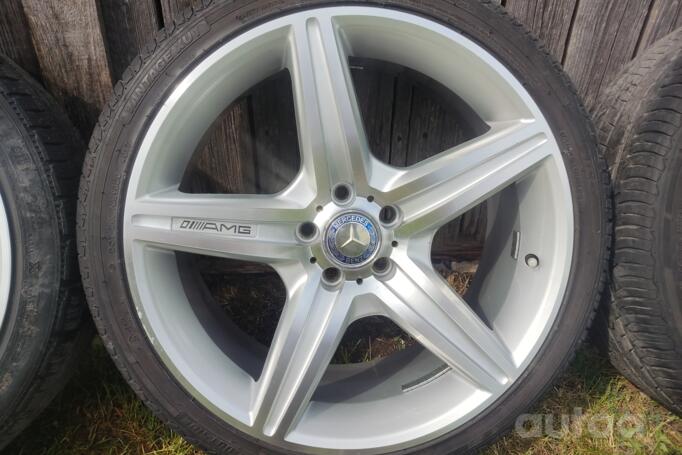 Kita, lengvojo lydinio