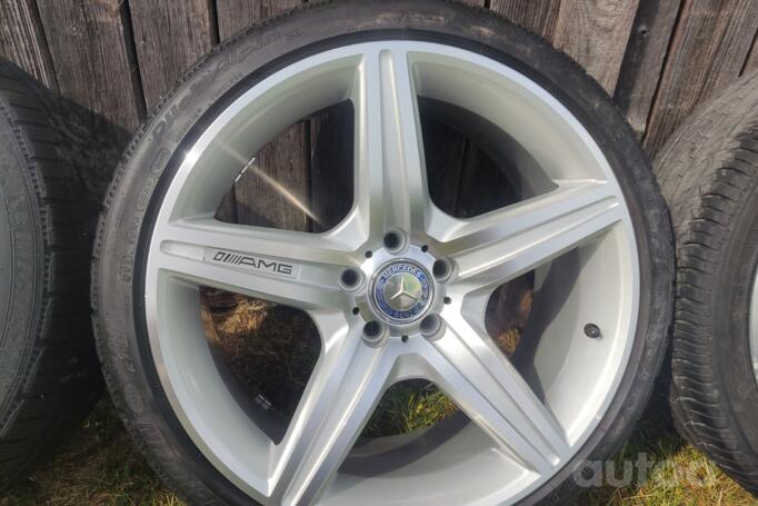 Kita, lengvojo lydinio