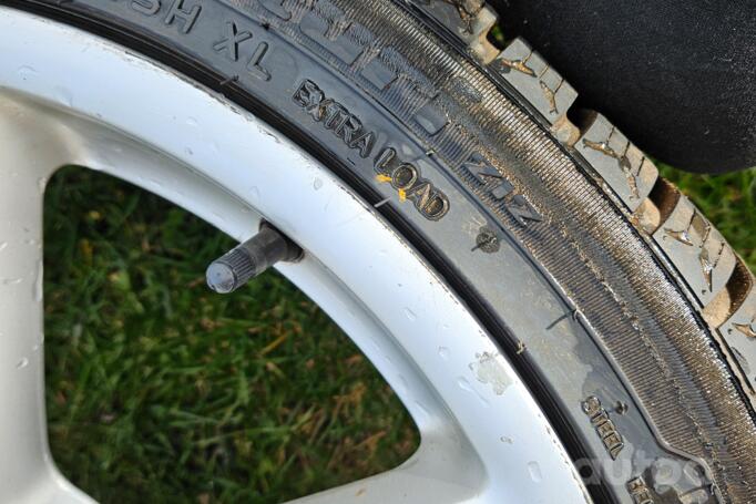 Kita, lengvojo lydinio