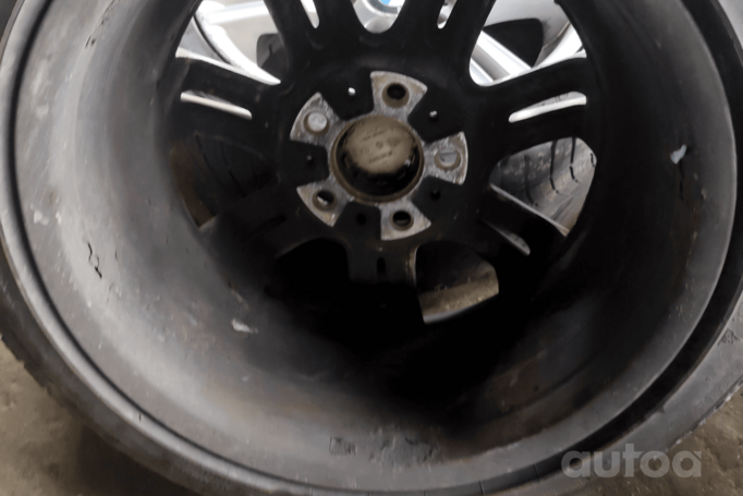 Kita, lengvojo lydinio