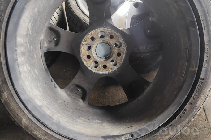 Kita, lengvojo lydinio