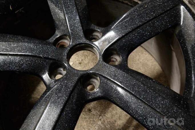 Kita, lengvojo lydinio