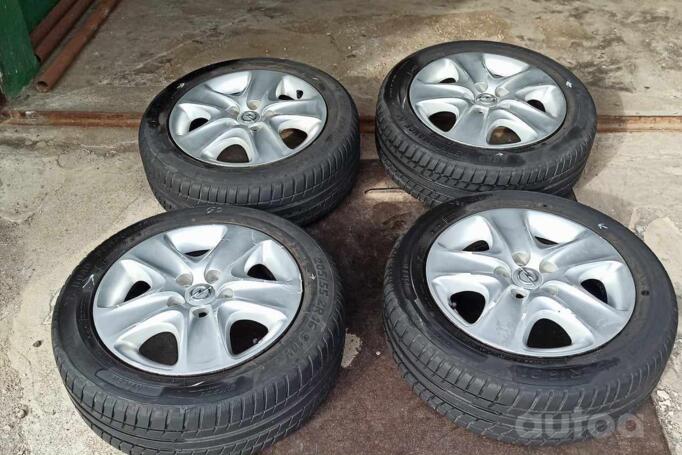 Kita, plieniniai štampuoti