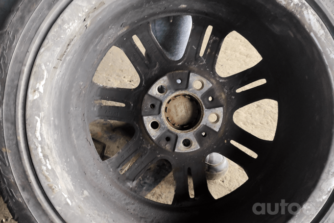 Kita, lengvojo lydinio