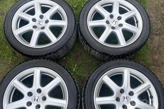 Honda, lengvojo lydinio