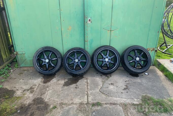 Kita, lengvojo lydinio