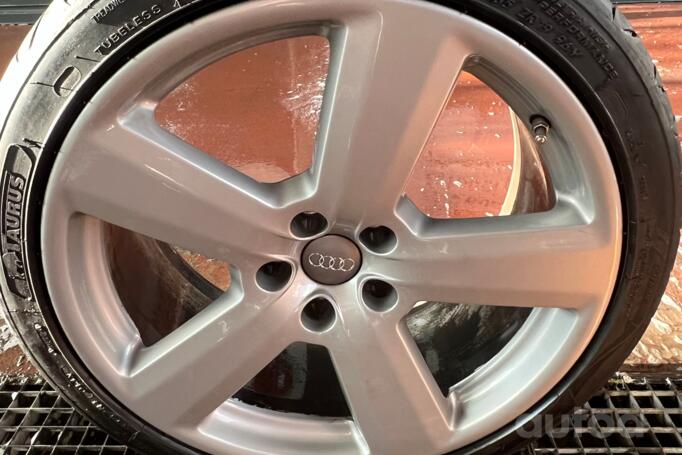 Audi, lengvojo lydinio