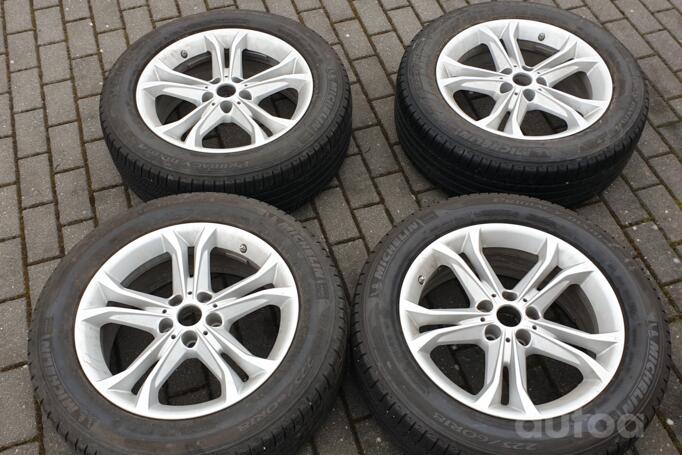 Kita, lengvojo lydinio