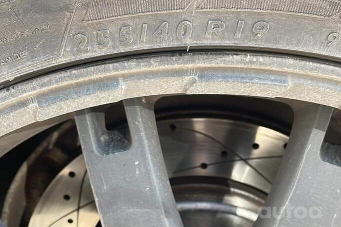 Kita, lengvojo lydinio