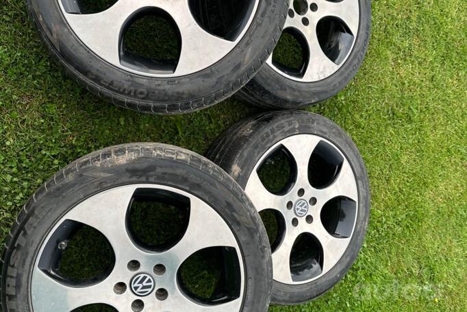 Kita, lengvojo lydinio