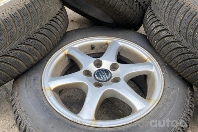 Volvo, lengvojo lydinio