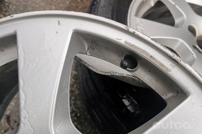 Volvo, lengvojo lydinio