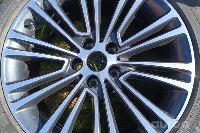 BMW, lengvojo lydinio