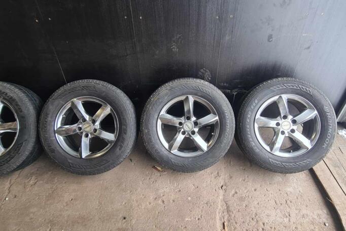 Kita, lengvojo lydinio