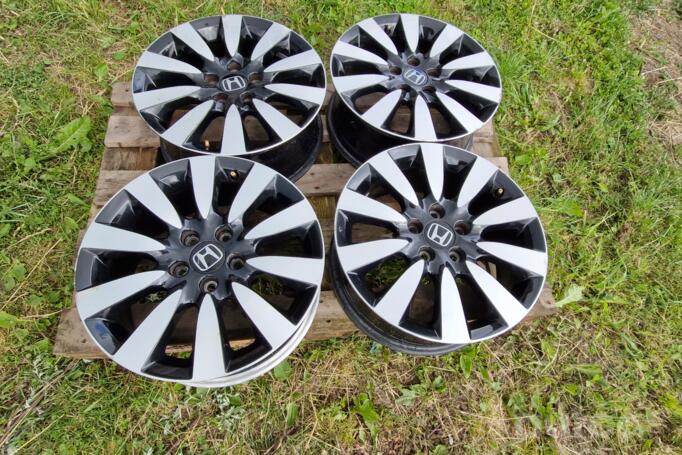 Honda, lengvojo lydinio