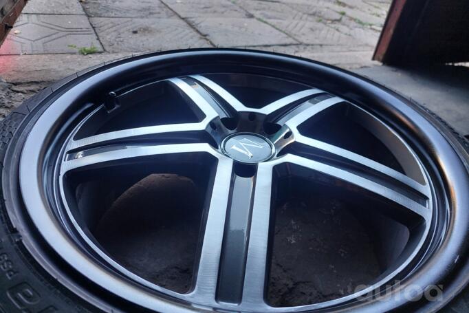 Mercedes, lengvojo lydinio