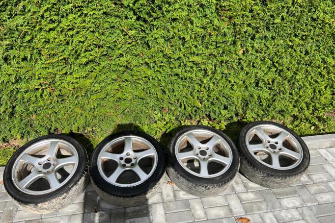 Kita, lengvojo lydinio