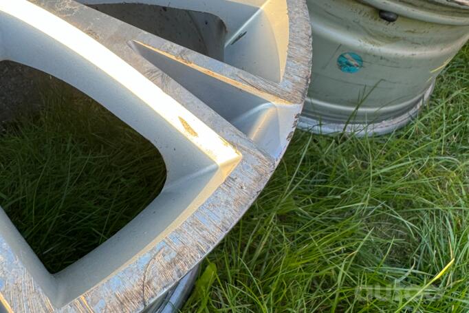 Kita, lengvojo lydinio