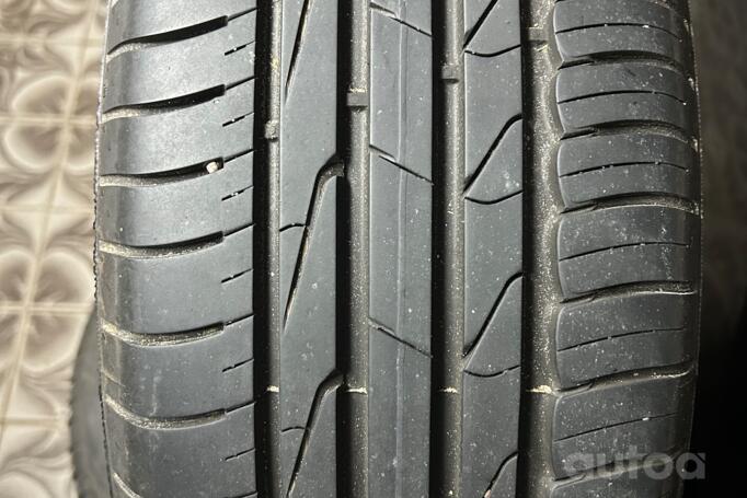 Volvo, lengvojo lydinio