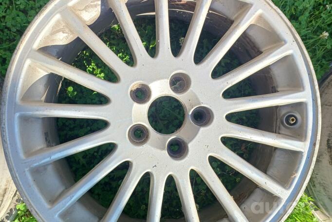 Volvo, lengvojo lydinio