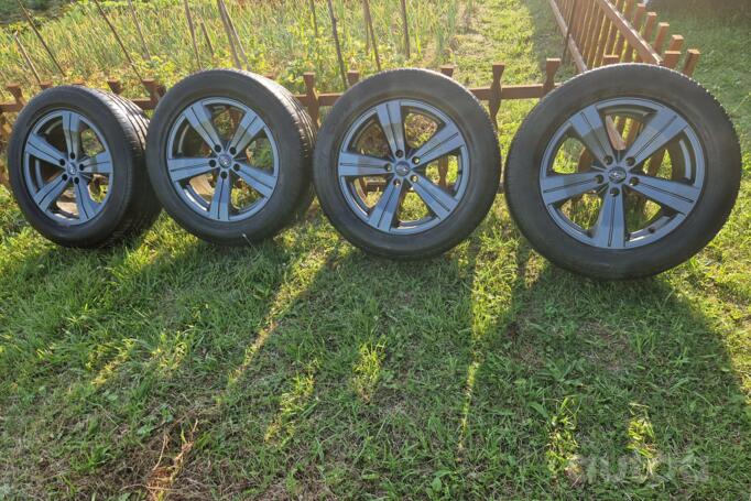 Kita, lengvojo lydinio