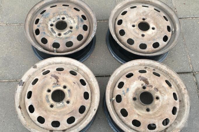 Ford, plieniniai štampuoti