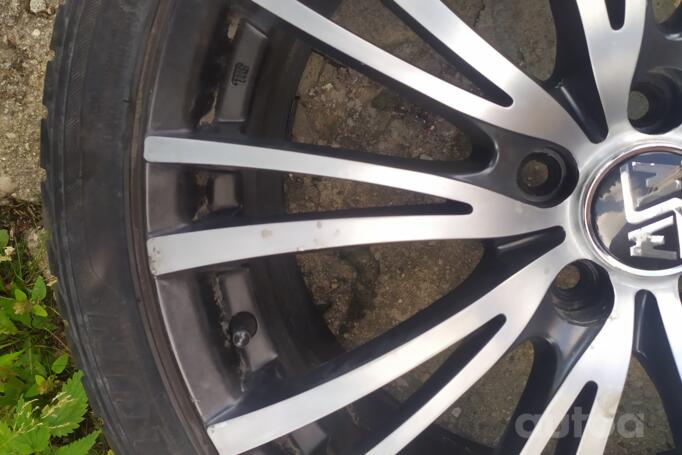 Kita, lengvojo lydinio