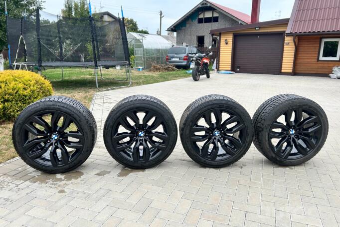 BMW, lengvojo lydinio