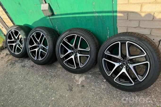 Mercedes Benz, lengvojo lydinio