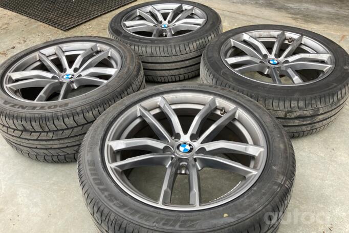 BMW, lengvojo lydinio