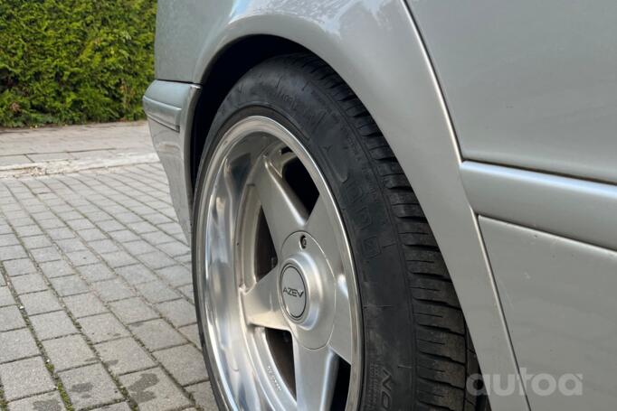 Azev, lengvojo lydinio