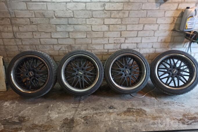 Royal wheels, lengvojo lydinio